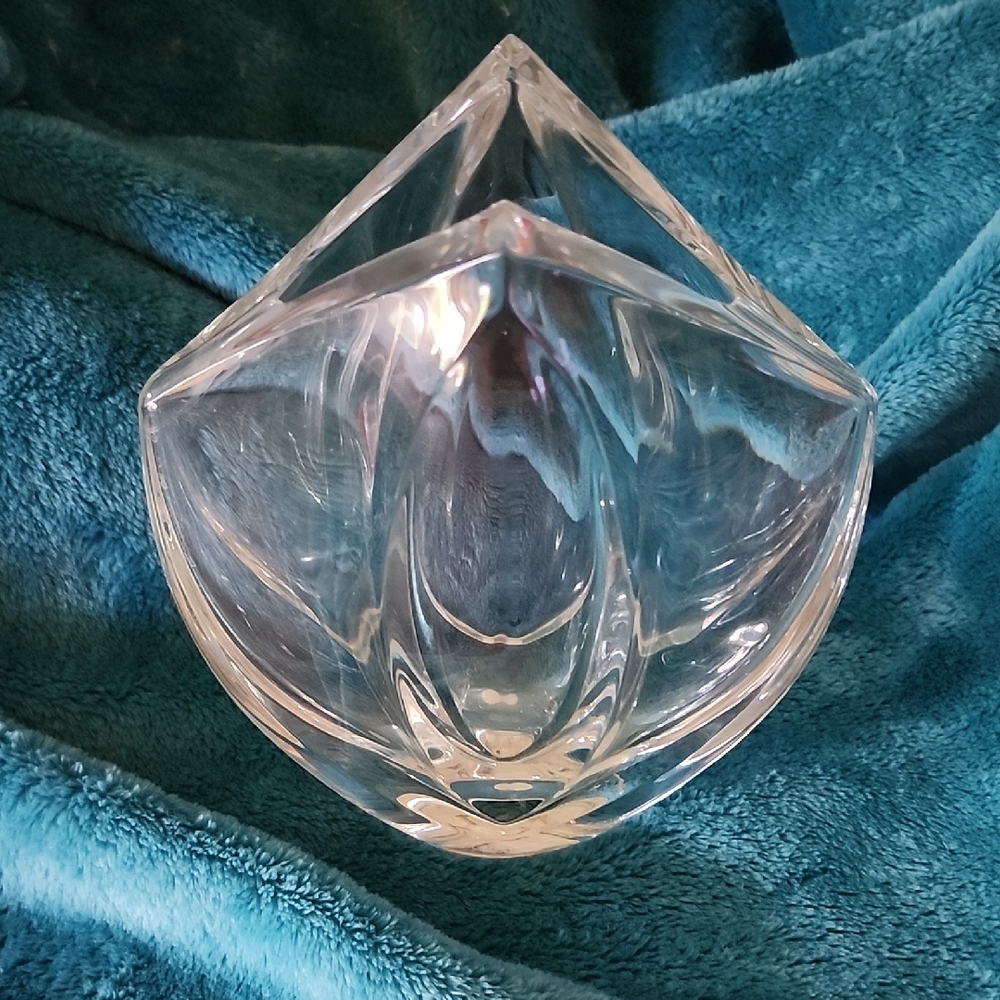 Baccarat White Glass Art Geometric Sculpture